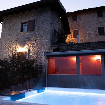 Roncola Ca' Baetti L'Antico Borgo Bed & Breakfast エクステリア 写真