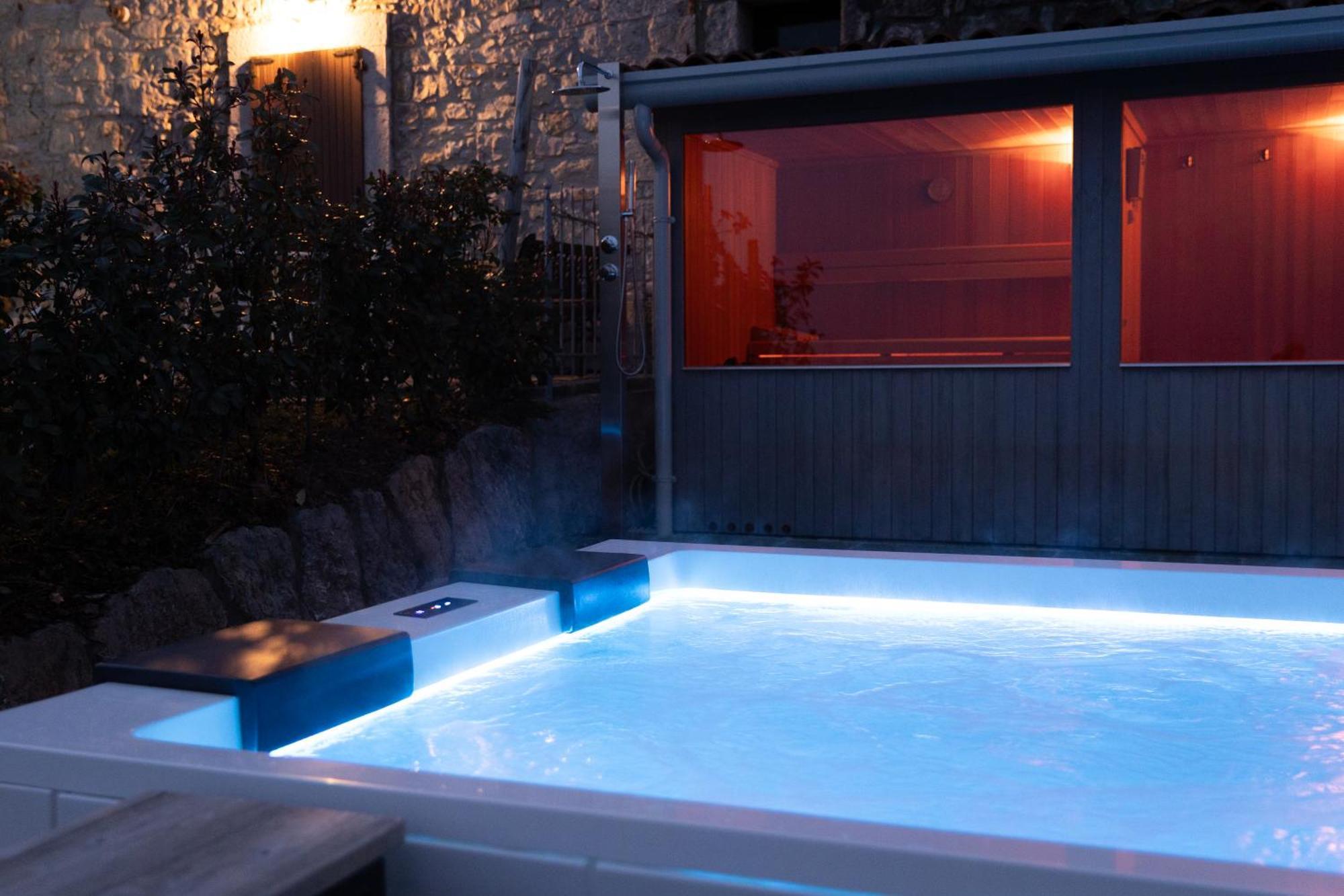 Roncola Ca' Baetti L'Antico Borgo Bed & Breakfast エクステリア 写真