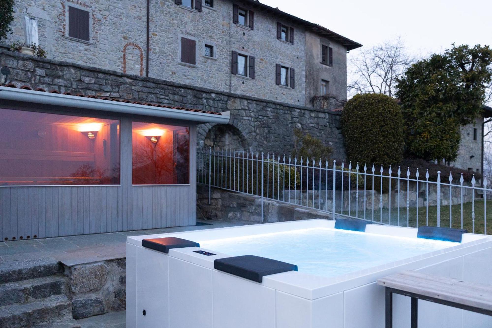Roncola Ca' Baetti L'Antico Borgo Bed & Breakfast エクステリア 写真