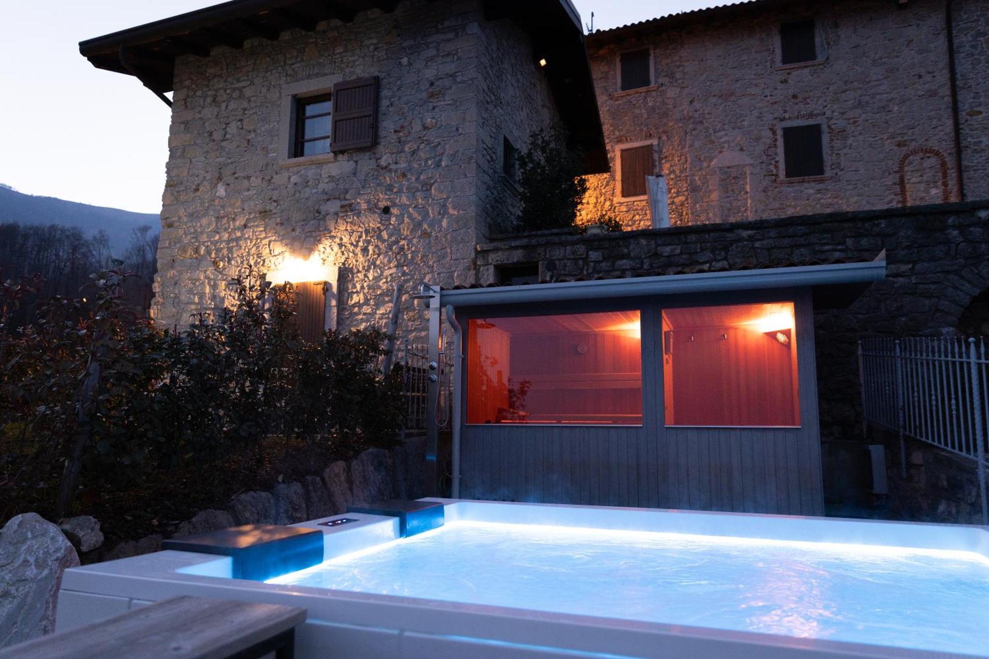 Roncola Ca' Baetti L'Antico Borgo Bed & Breakfast エクステリア 写真