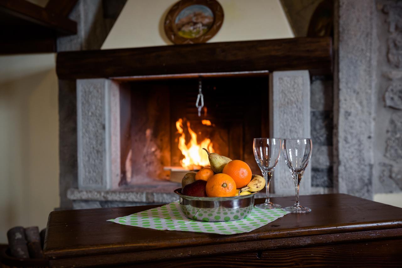 Roncola Ca' Baetti L'Antico Borgo Bed & Breakfast エクステリア 写真