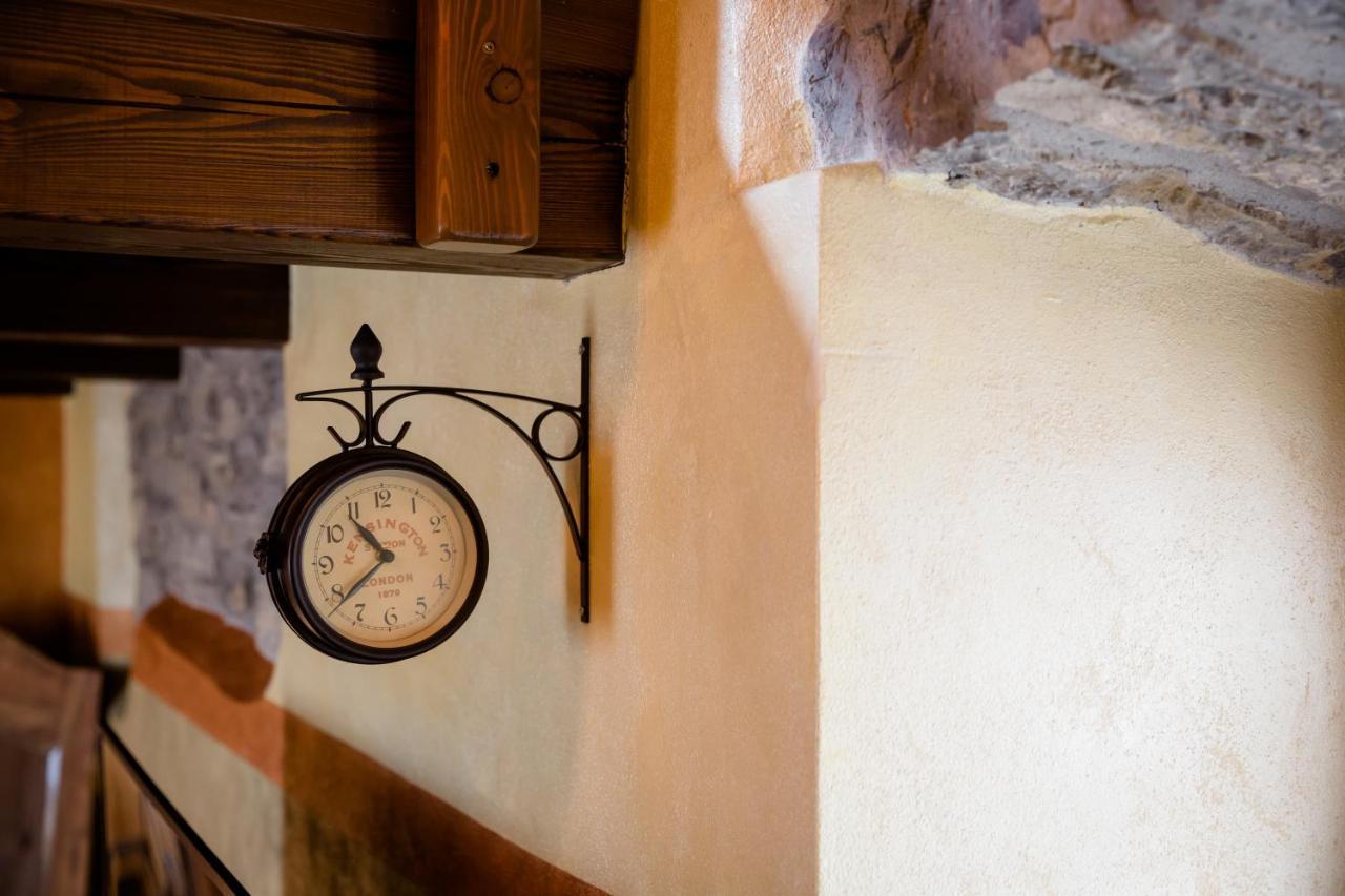 Roncola Ca' Baetti L'Antico Borgo Bed & Breakfast エクステリア 写真